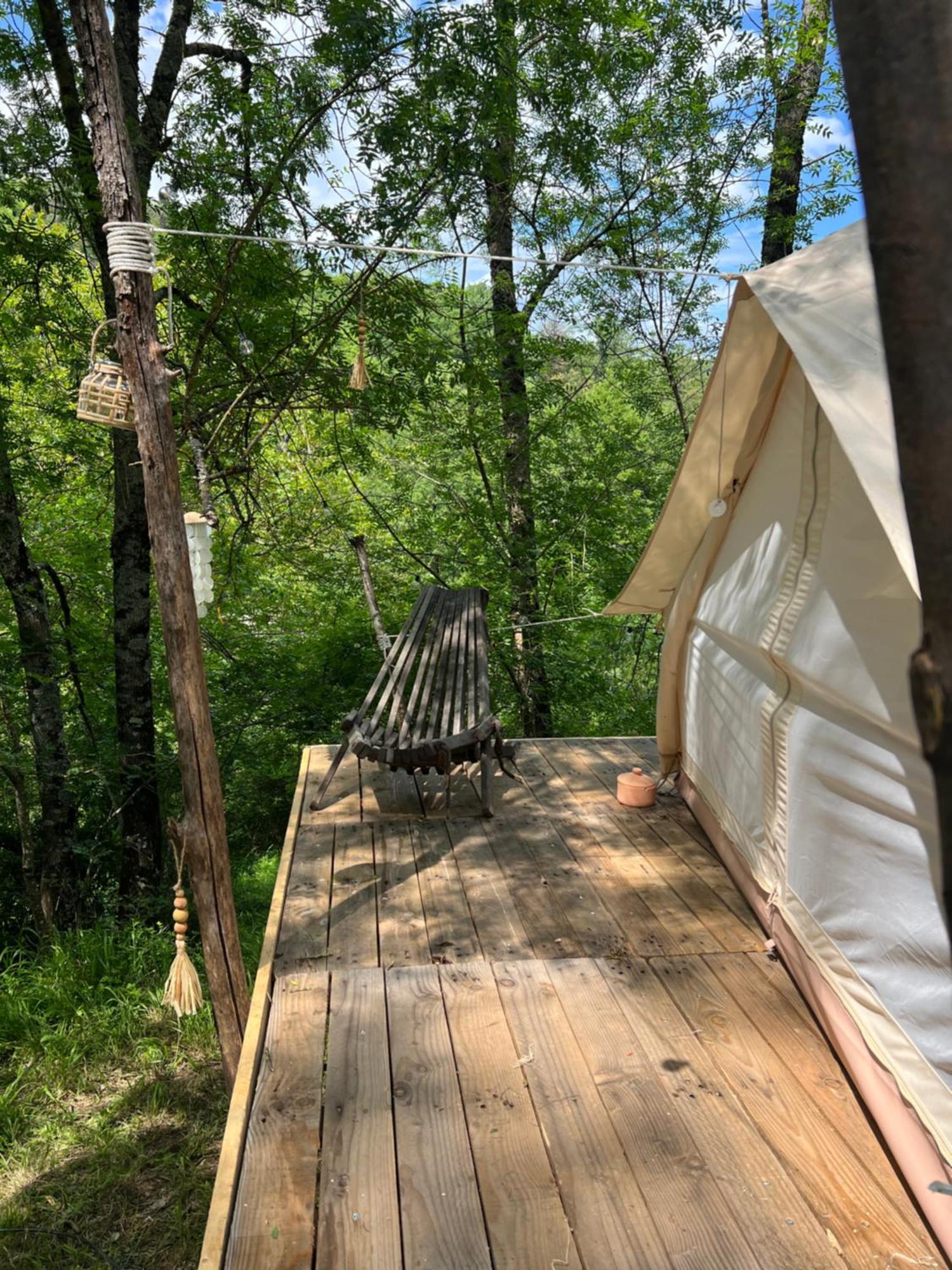 Tente Lodge En Pleine Nature Sumene Ngoại thất bức ảnh